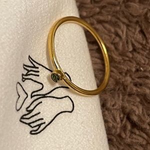 Dainty Peridot Ring